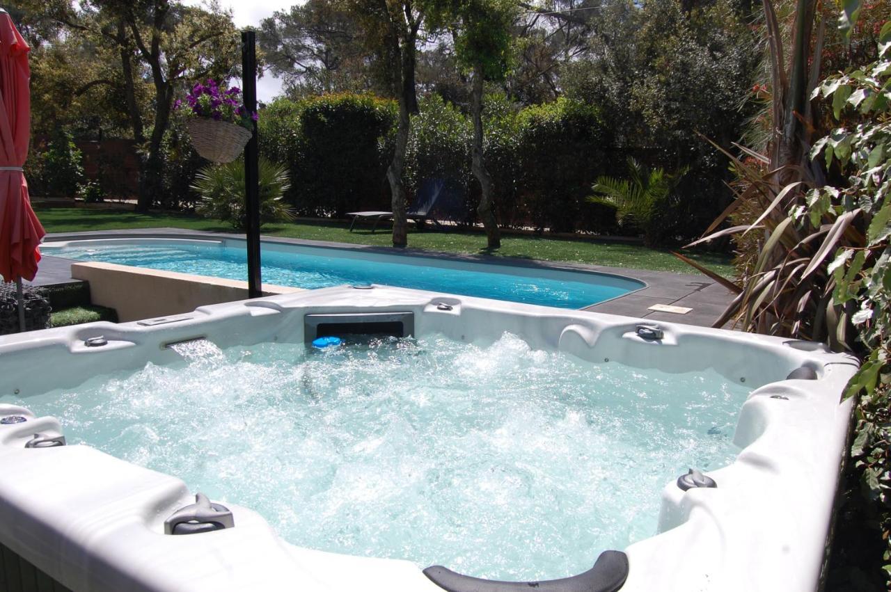 Le Clos Des Barelles Six-Fours-les-Plages Exterior foto